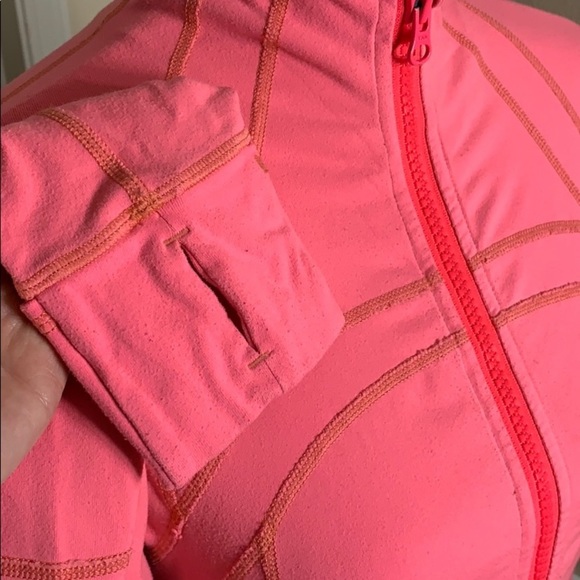 Lululemon Define Jacket - Picture 5 of 5